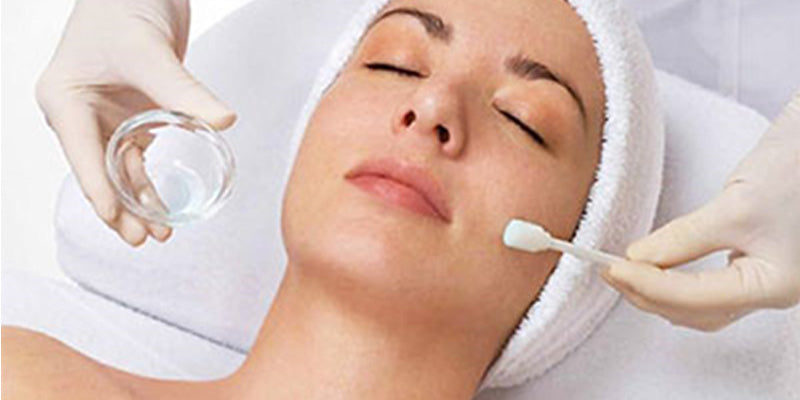 Advanced Chemical Peels and Cosmeceuticals